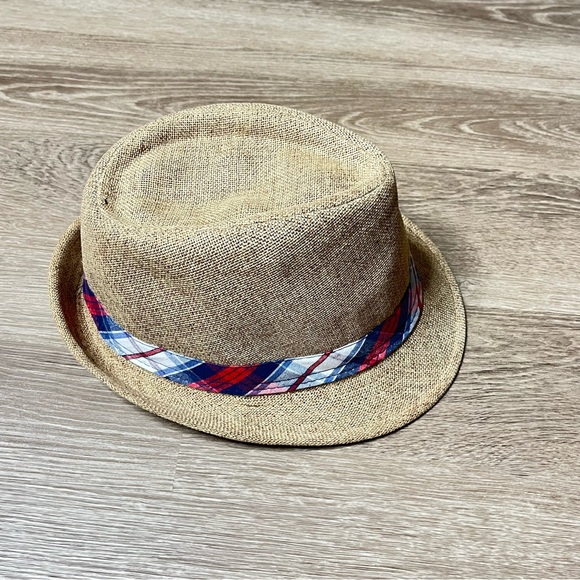 Stylish Straw Fedora Hat with Plaid Band – Unisex, Lightweight & Breathable - Picture 2 of 4